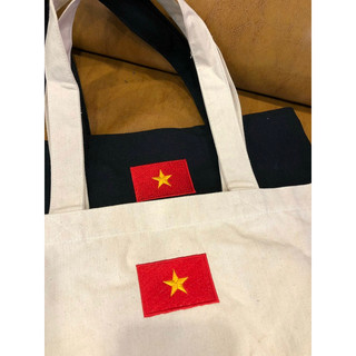 Túi canvas thêu cờ tổ quốc, túi tote thêu cờ Việt Nam Tot canvas bag đeo vai đi học đi chơi du lịch tota01t totb01t