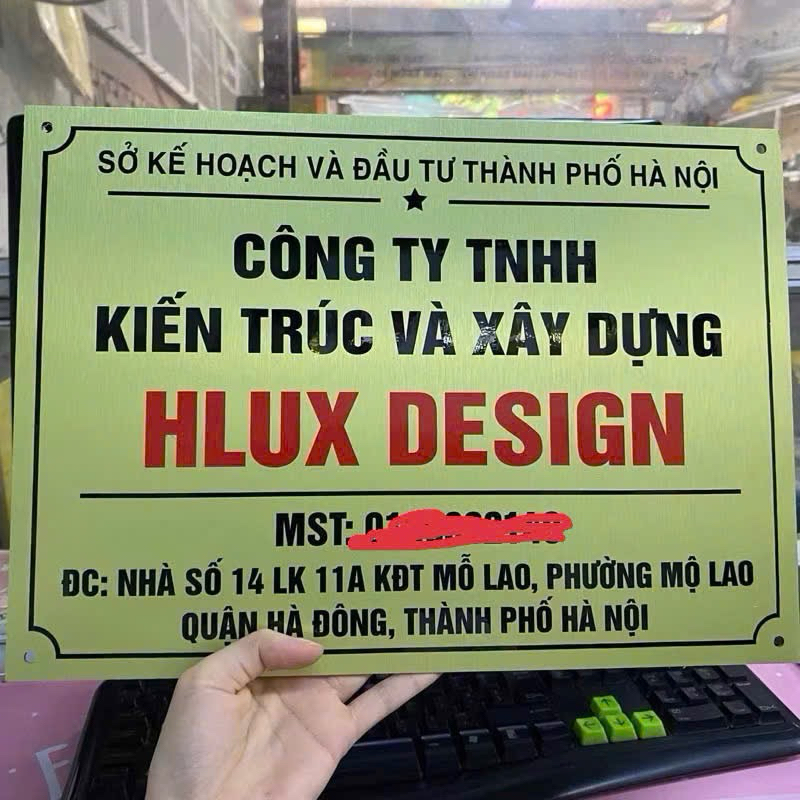 BẢNG CÔNG TY ALU ĐÒNG XƯỚC CHỮ ĐEN