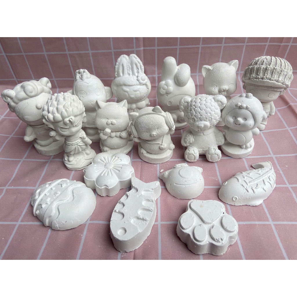 Combo 5 combo10 tượng 2D 3D tô màu kèm vỉ 8 màu có bút lông