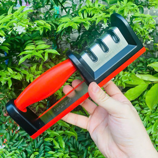 Đá mài dao Nhật chính hãng, rất nhanh bén, gọn gàng, tiện lợi, mang đi mọi nơi