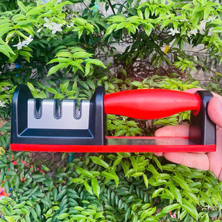 Đá mài dao Nhật chính hãng, rất nhanh bén, gọn gàng, tiện lợi, mang đi mọi nơi