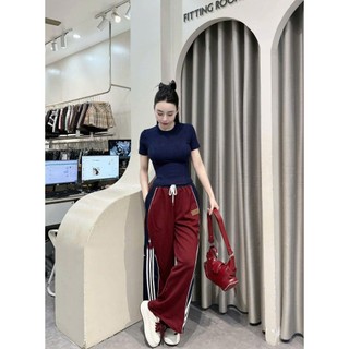 Set Bộ Đồ Nữ TV Đỏ Xanh THan Áo Thun Zip Trơn 4c Ôm Body Ngắn Tay Mix Quần Suông DàiMif Hàn Boom Gấu Phối Sọc Freesize