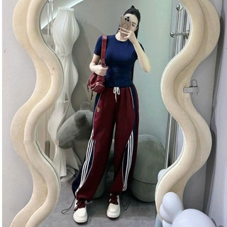 Set Bộ Đồ Nữ TV Đỏ Xanh THan Áo Thun Zip Trơn 4c Ôm Body Ngắn Tay Mix Quần Suông DàiMif Hàn Boom Gấu Phối Sọc Freesize