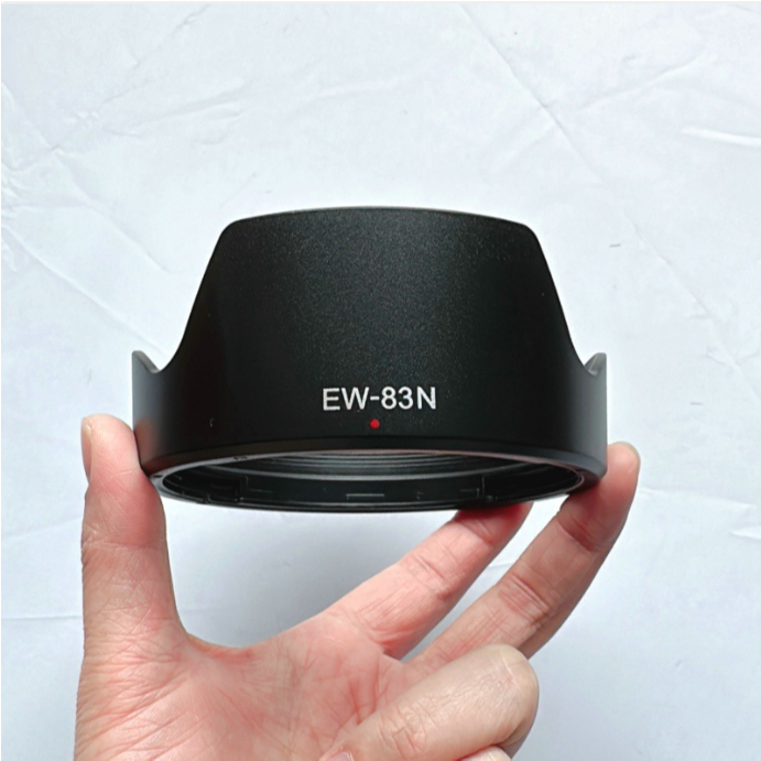Hood lens Canon EW-83N cho ống kính CANON RF 24-105mm F4L IS USM