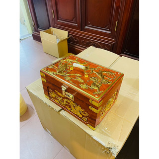 Tráp  hầu trạm tứ linh gỗ  hương cao cấp