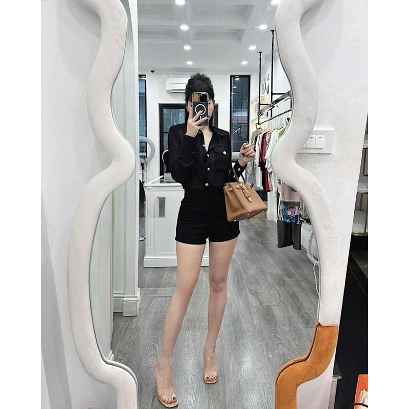 Áo sơmi voan mỏng đính khuy siu sang