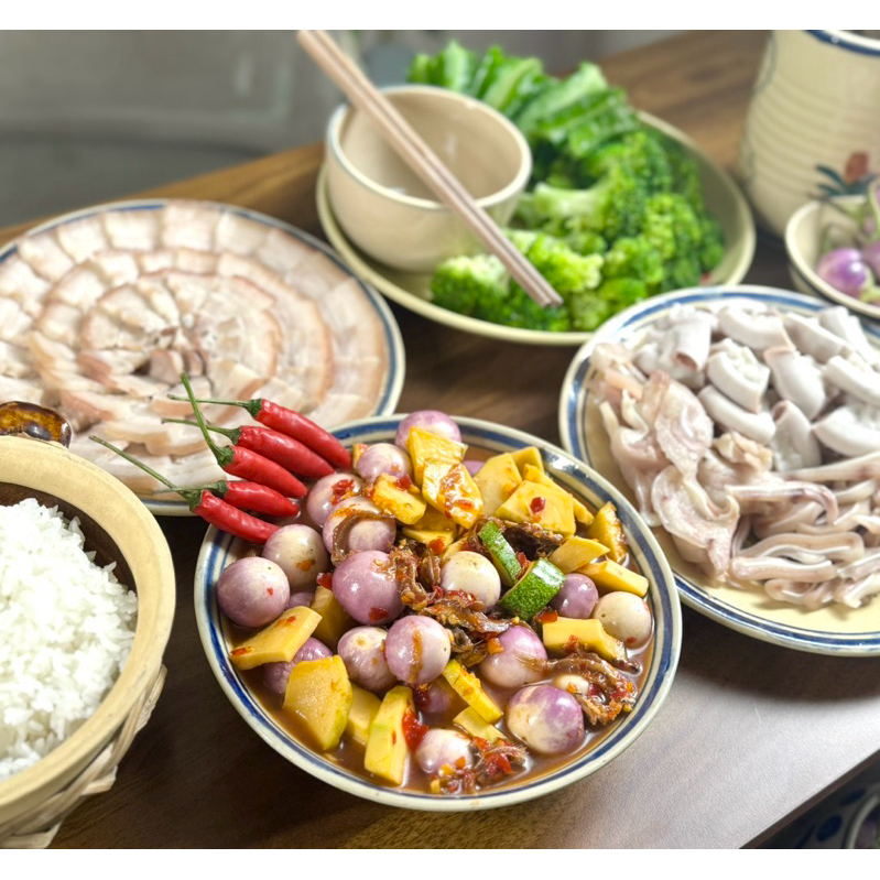 Mắm Dưa Cà Thập Cẩm Miền Trung 1kg – Vị Mặn Mặn Cay Nhẹ, Ăn Liền, Hũ Lớn | BigBuy360 - bigbuy360.vn