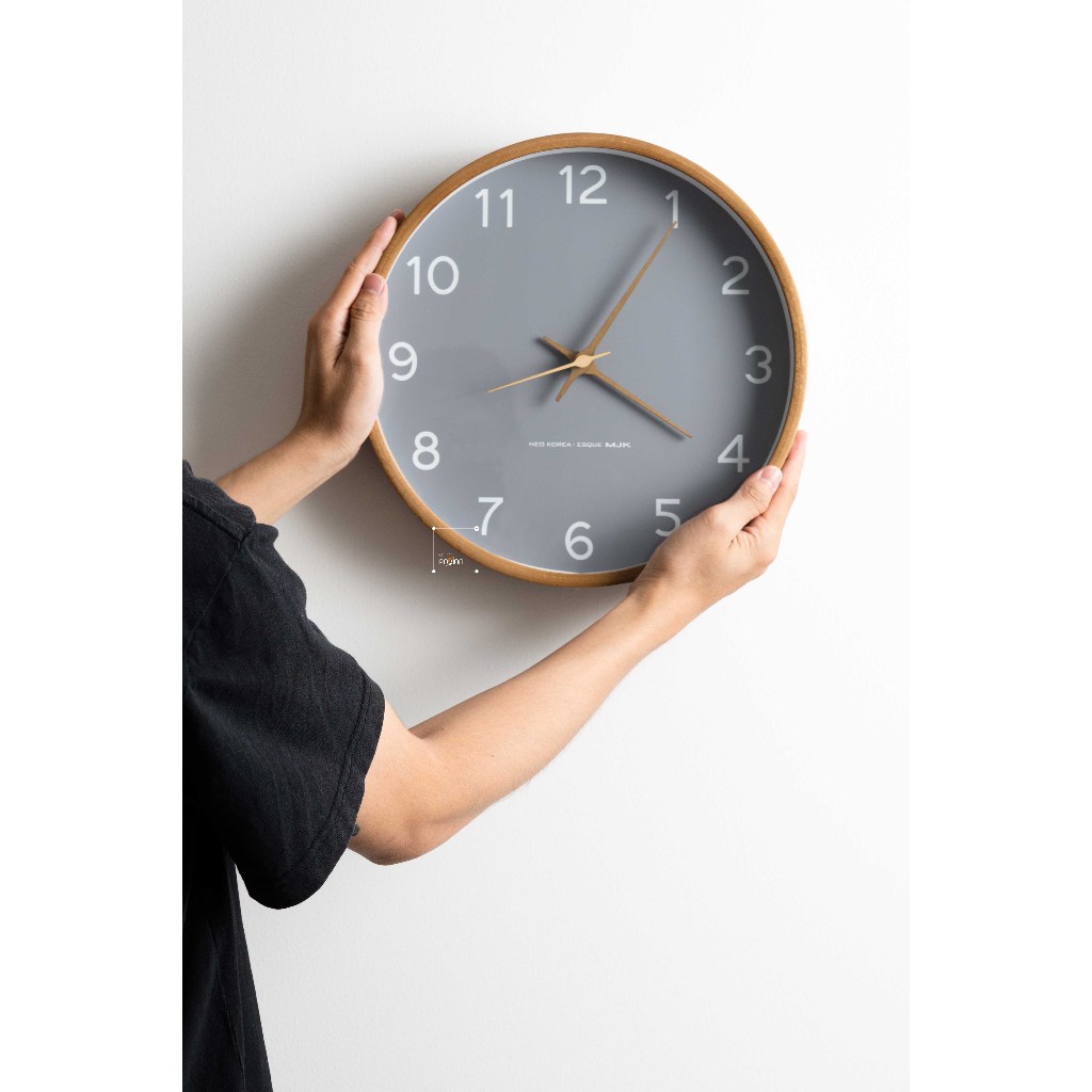 Đồng Hồ Treo Tường Gỗ Phong Cách Bắc Âu Đơn Giản Sang Trọng