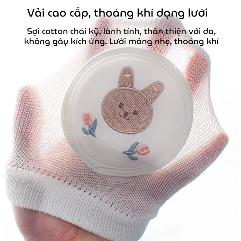 Ảnh Tất Tập Bò, Vớ Tập Bò KidAndMom giúp bảo vệ đầu gối bé không bị đau khi bò chống trơn trượt 2