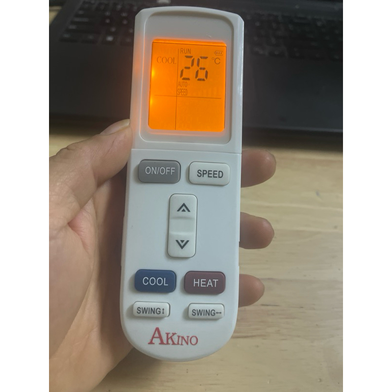 Điều khiển remote điều hoà AKINO 2 chiều có đèn màn hình, tặng kèm pin ...
