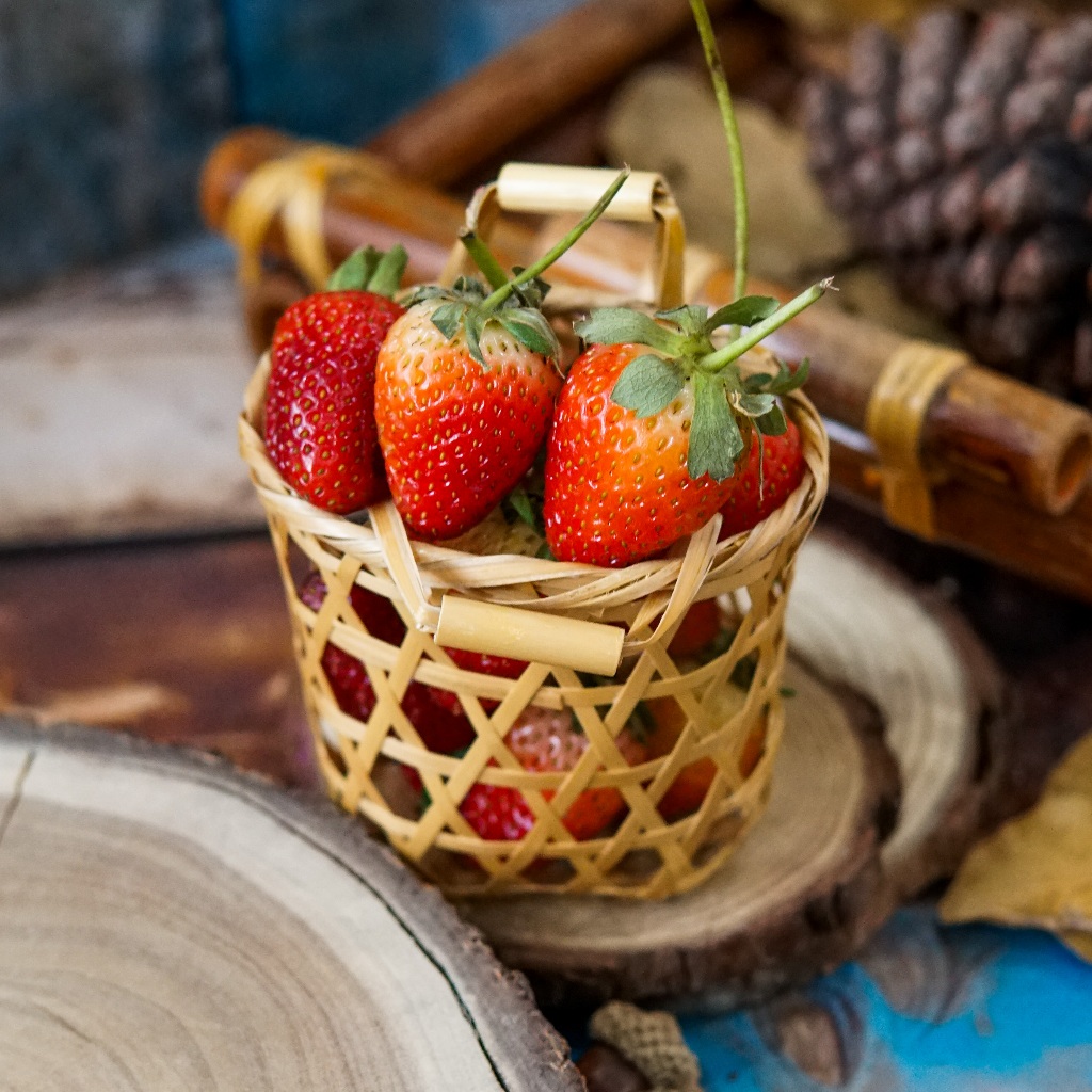 Dâu tây sấy dẻo (sấy lạnh) - Minh Tiến Farm - Đặc sản Đà Lạt