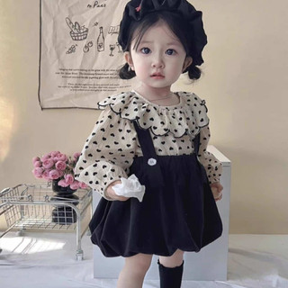 Bộ đồ bí cho bé gái 1 tuổi phong cách hàn quốc