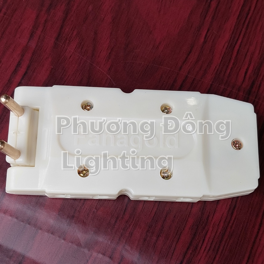 Phích cắm điện đa năng 5 chia chịu tải 2500w Loại Tốt Thương hiệu Fanagold
