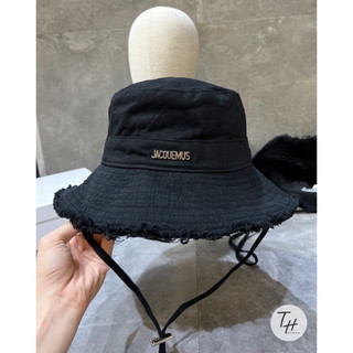 Mũ Jacquemus siêu hot về sẵn