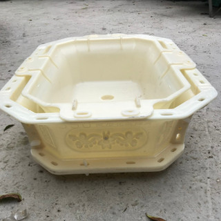Khuôn đúc chậu chữ nhật chậu chữ nhật kích thước 55 x37 x20, chất liệu nhựa abs