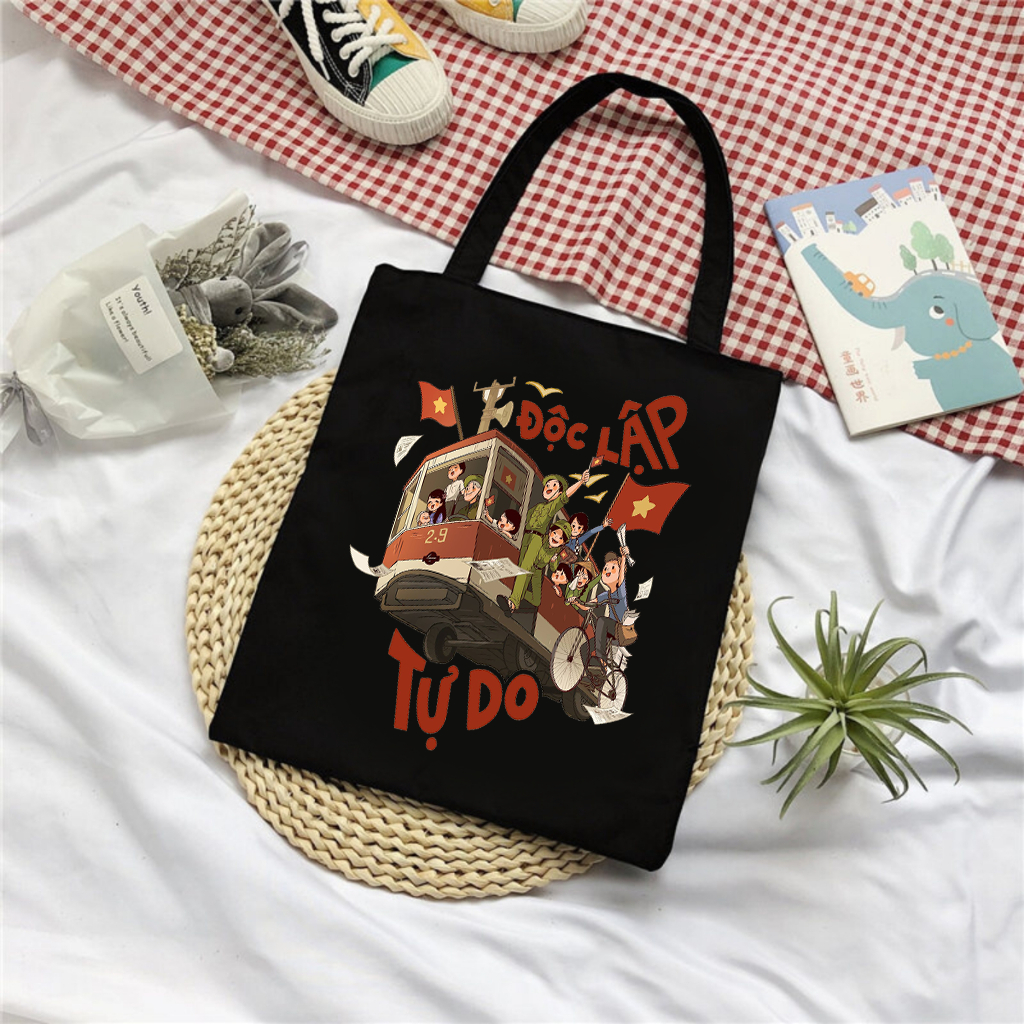 Túi Tote canvas TÔI YÊU TỔ QUỐC VỆT NAM túi vải đeo vai có khóa kéo phong cách thời trang đựng đồ đi học - chơi tota082