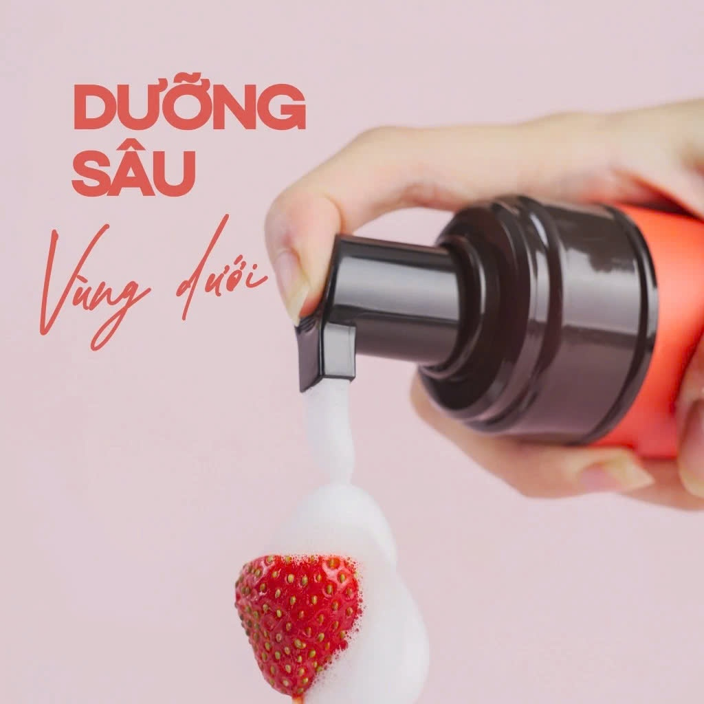 Combo cặp đôi Dung dịch vệ sinh nam dạng bọt Orimen và Oriss Daily Intimate cho nữ hương nước hoa quyến rũ chai 120ml