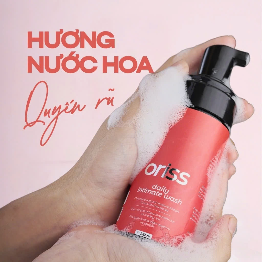 Combo cặp đôi Dung dịch vệ sinh nam dạng bọt Orimen và Oriss Daily Intimate cho nữ hương nước hoa quyến rũ chai 120ml