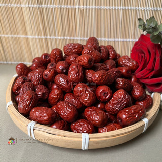 100g Táo đỏ nguyên trái nhỏ nguyên liệu pha trà, nấu chè, nấu lẩu, hầm thức ăn, công dụng làm hồng da...(từ 30-32 trái)