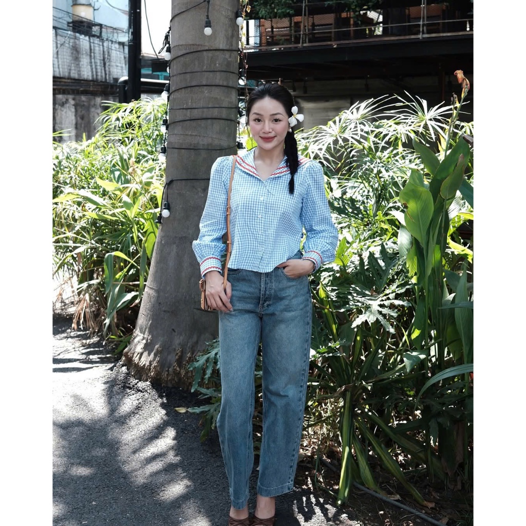 Ảnh TheBlueTshirt - Áo kiểu kẻ sọc caro cổ thuỷ thủ viền ren zigzag cho nữ - School Girl Shirt - Women 3