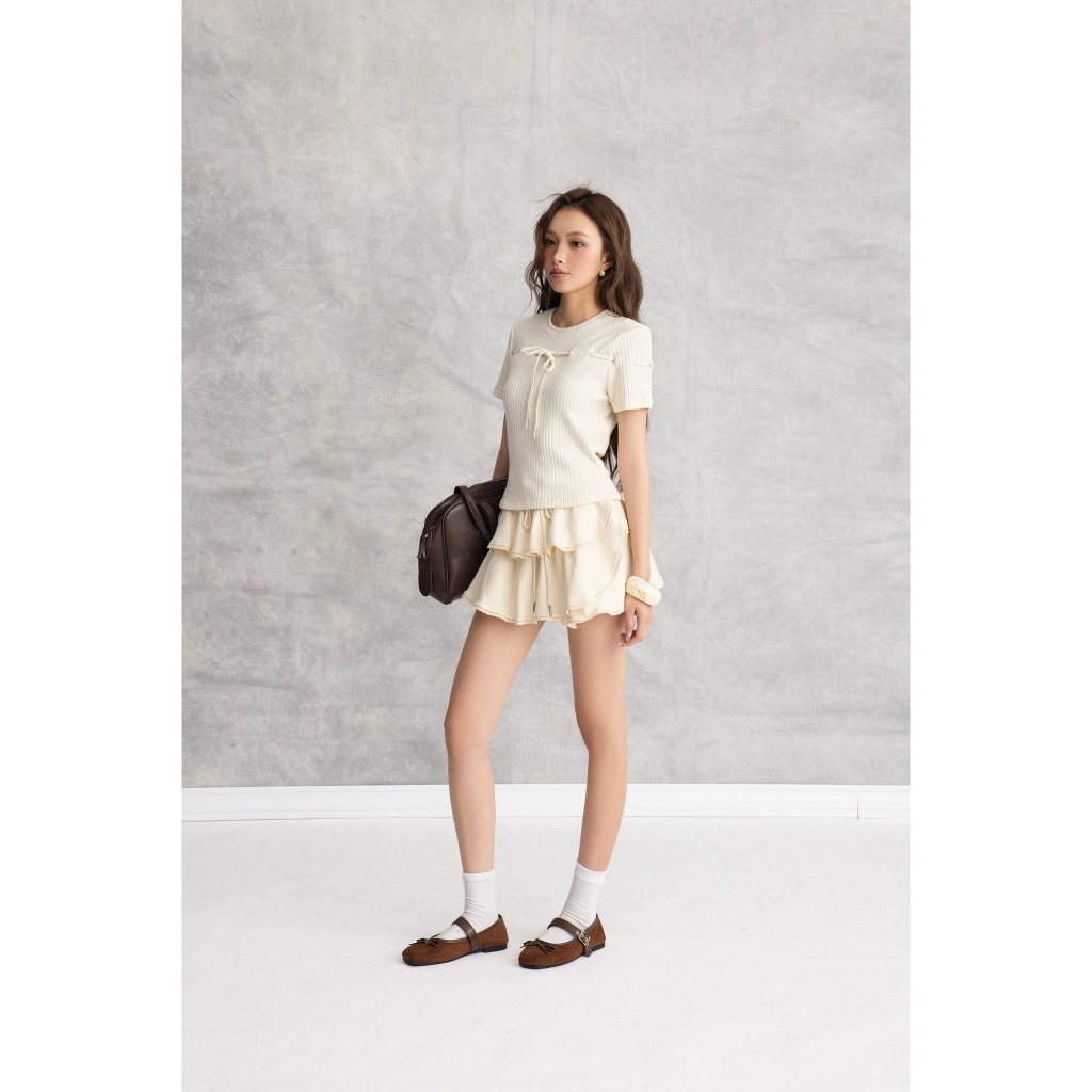 Ảnh OLV - Chân váy kiểu xòe cạp trễ Dimpy Skirt in Cream 3