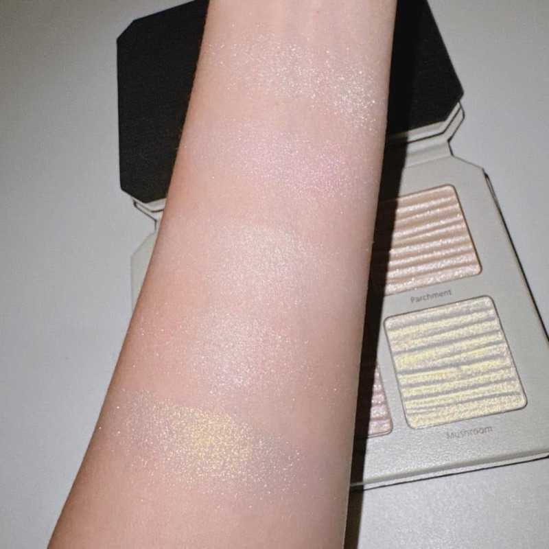 [Mua 1 tặng 1] Bảng highlight đa sắc MC. 6 màu giúp lớp make up rạng rỡ.