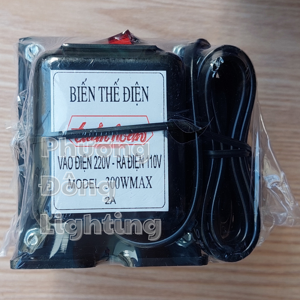 Biến áp chuyển điện 220V sang 110V 180W - 200W - 300W - 500W