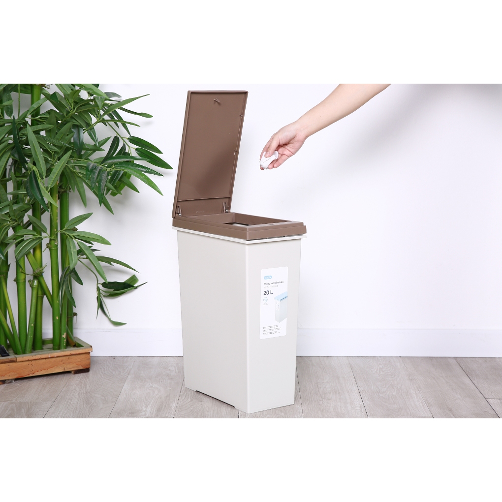 Thùng rác bấm Inochi dung tích 20L tiện lợi