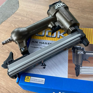 MÁY BẮN ĐINH U  1022 JOK 1022J loại ghim U to
