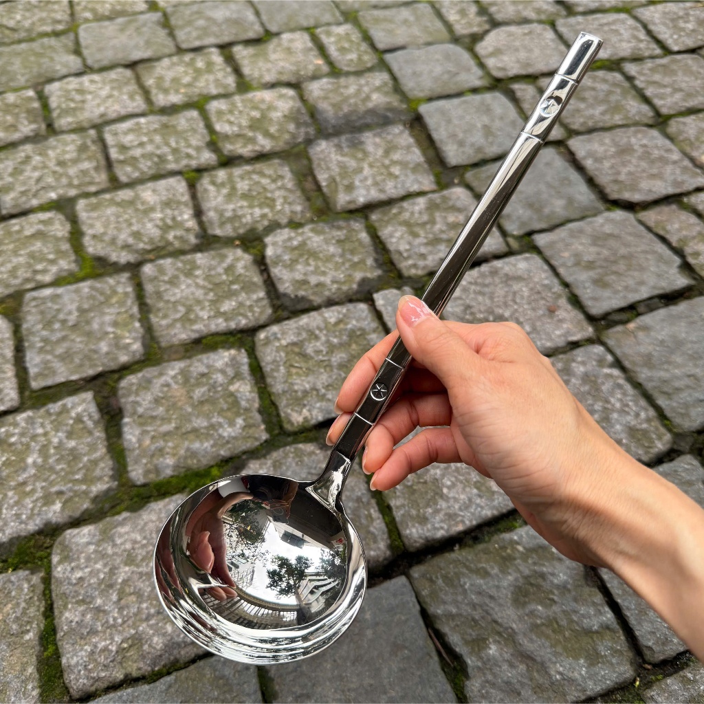 Muôi Canh CHOCKMEN Inox 18/10 Cực Dày Đức Muôi Canh Vá Muỗng Múc Canh Thìa To Nhà Bếp Nguyên Khối