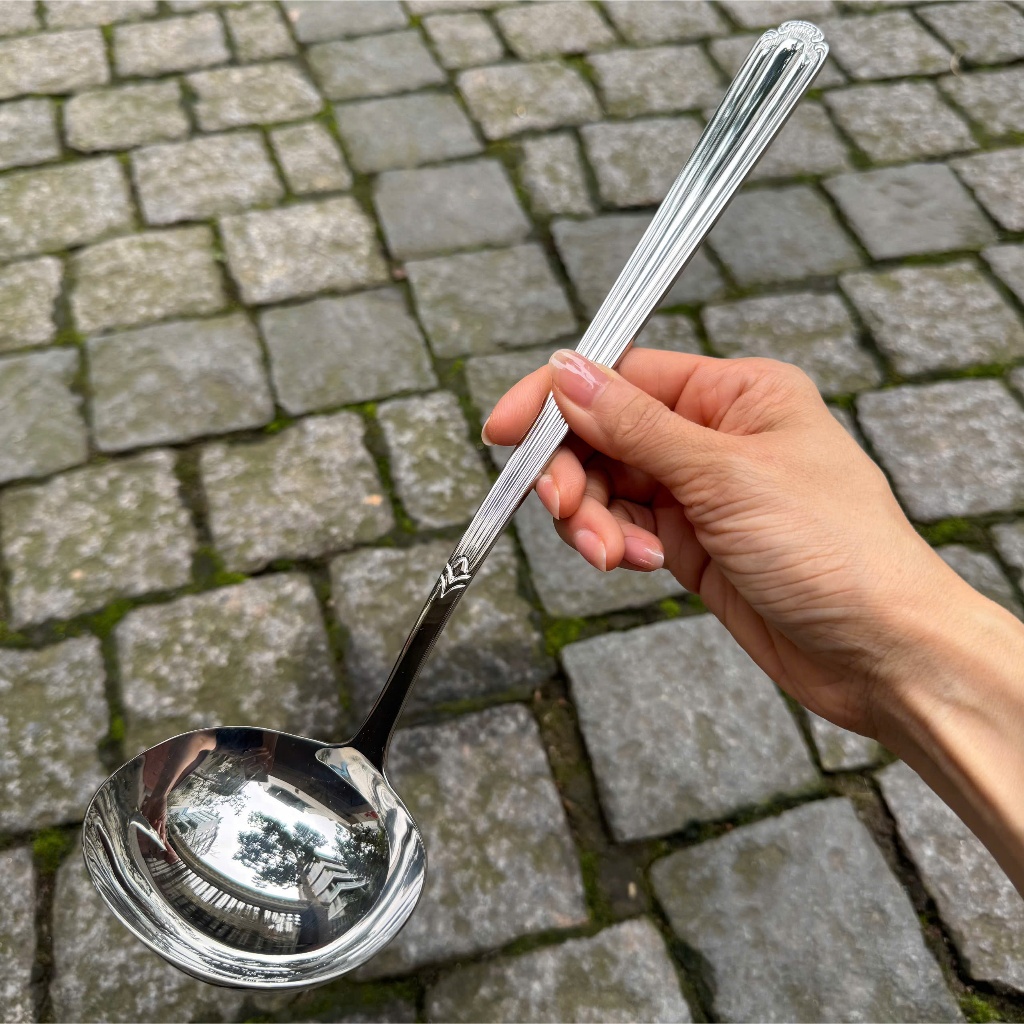 Muôi Canh CHOCKMEN Inox 18/10 Cực Dày Đức Muôi Canh Vá Muỗng Múc Canh Thìa To Nhà Bếp Nguyên Khối