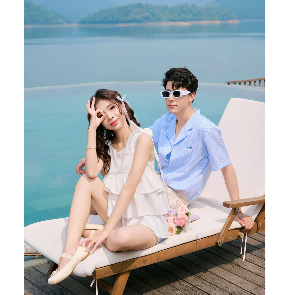 Set đồ đôi nam nữ với người yêu áo couple sơ mi nam kẻ sọc áo 2 dây quần sooc nữ thương hiệu LILA 2 - LIAKADA