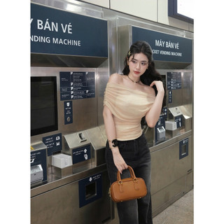 Áo Nữ Ôm Body Trễ Vai Nhún Ngực Cơ Bản Che Bắp Tay Tôn Dáng - WISSEL TOP - GOÛT DE JUN