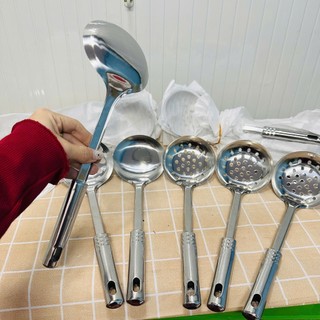Muôi Vá Múc Canh, Xẻng Xào, Xẻng Lật, Muôi Lỗ Cao Cấp INOX 304 Không Gỉ Bền Đẹp Vệ Sinh - Hùng Home