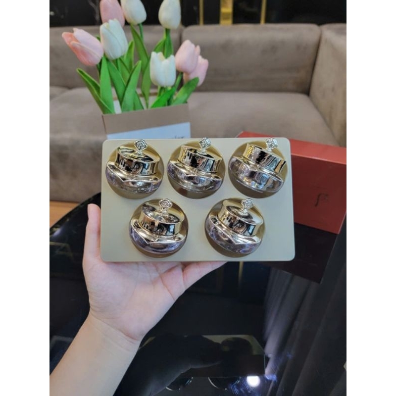 Kem mắt tái sinh Whoo Radiant Regenerating Eye Cream 5ml
