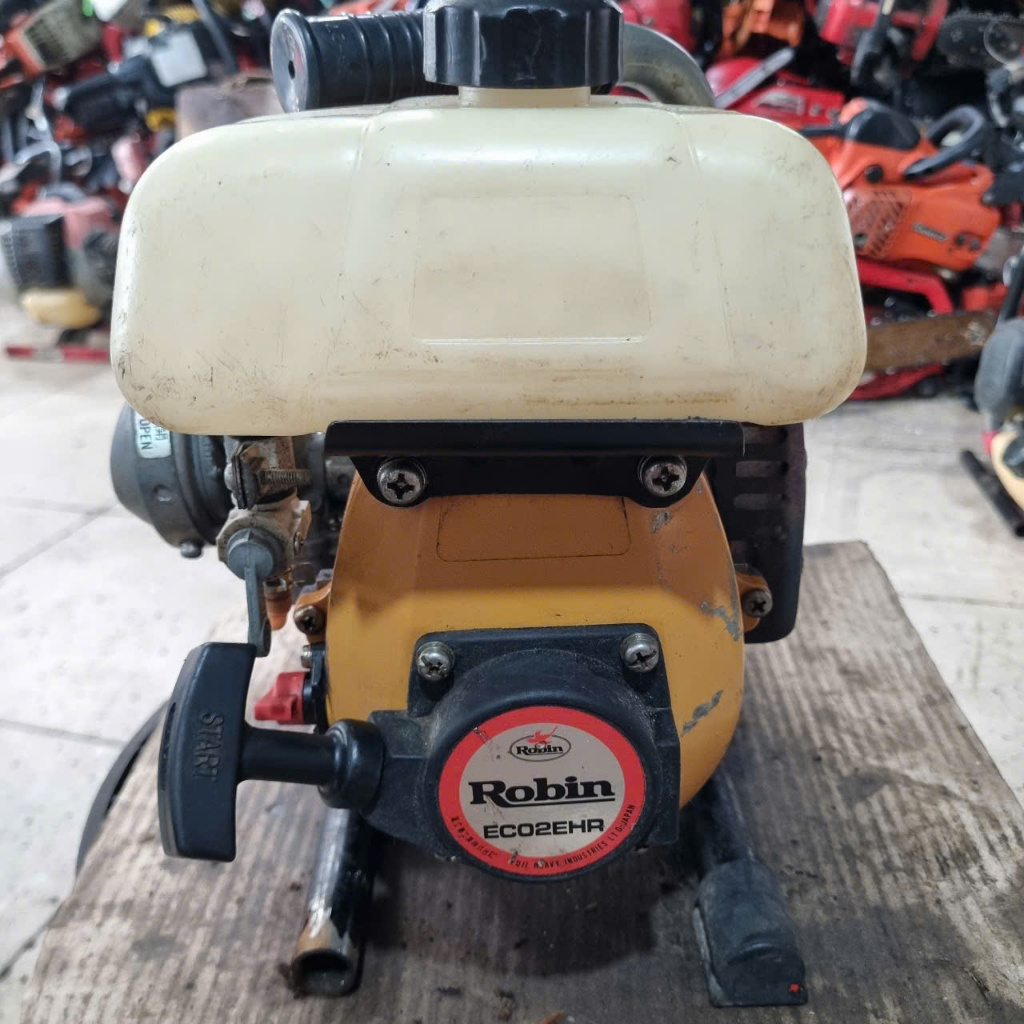 MÁY BƠM NƯỚC MINI ROBIN ECO2EHR ROBIN ECO2 - 2THÌ NHẬT BÃI | Shopee ...