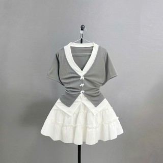 Set Bigsize Nữ bộ áo kiểu tay ngắn cổ tim thiết kế viền gắn nơ phối chân váy bèo tầng tôn dáng có quần bảo hộ - SET977