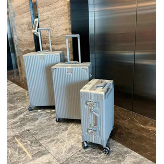 vali khung nhôm phủ CACBON 2{SẢN PHẨM MỚI 2026} khóa mã số bảo mật cao {bảo hành phụ kiện 5 năm}