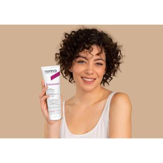 Kem bôi trị rạn da Noreva Strivadiane Concentrated 125ML giúp phòng ngừa và phục hồi rạn da