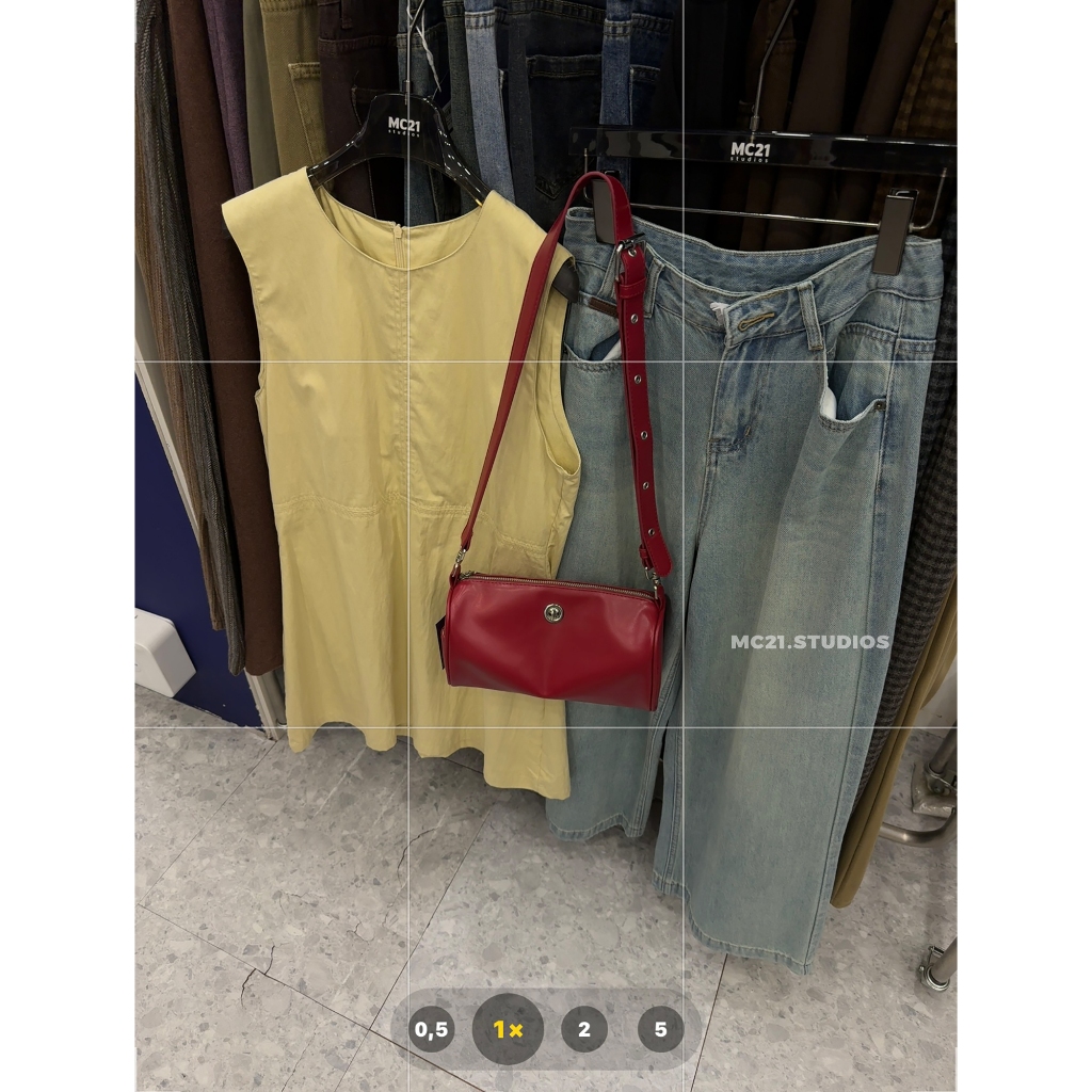 Ảnh Quần jeans ống suông màu xanh sáng chất denim xịn dày dặn mềm MC21.studios q4405 1
