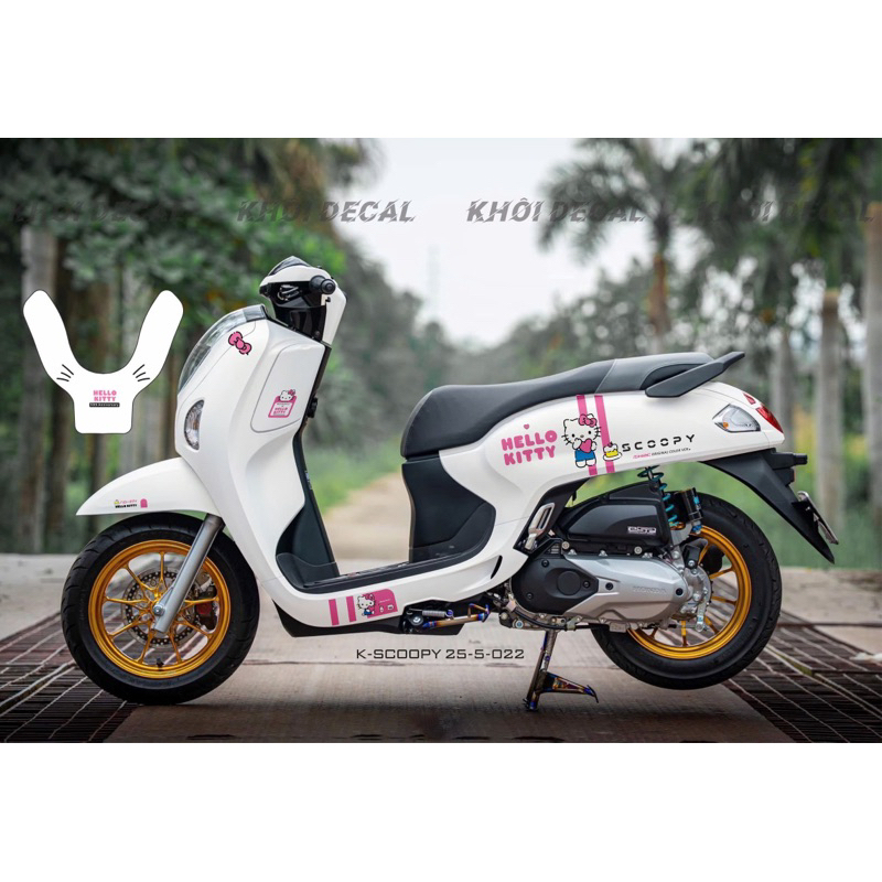 Tem Scoopy 2025 Hello Kitty đẹp