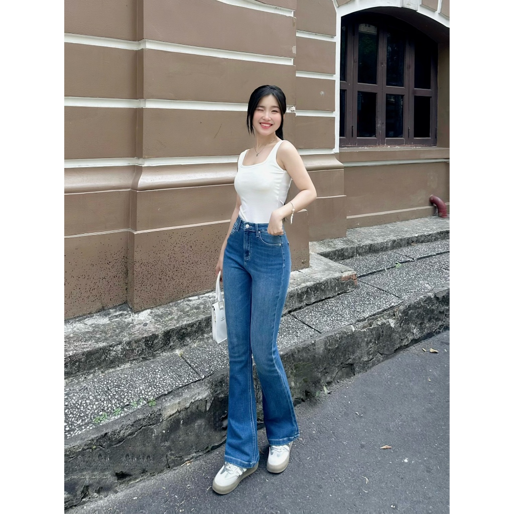 Ảnh TTTHAO - Quần jean nữ dáng loe dài 96cm VNXK vải cotton co giãn cao cấp, dày dặn, mềm mịn S68 2