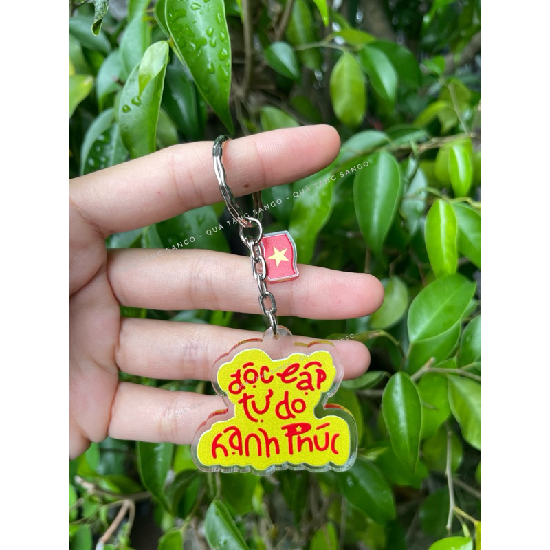 Móc khoá 2 mặt Tổ quốc Việt Nam 🇻🇳- Quà Tặng Sango