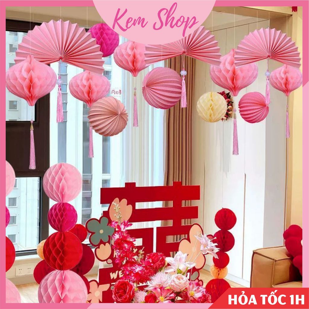 Set đèn lồng kèm quạt tua rua và phụ kiện trang trí phong cách nhẹ nhàng, thanh lịch - K93