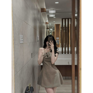 [V1.937] Váy Thiết Kế Xoắn Cổ 3 Màu Sang Chảnh Kèm Quần Đùi Rời