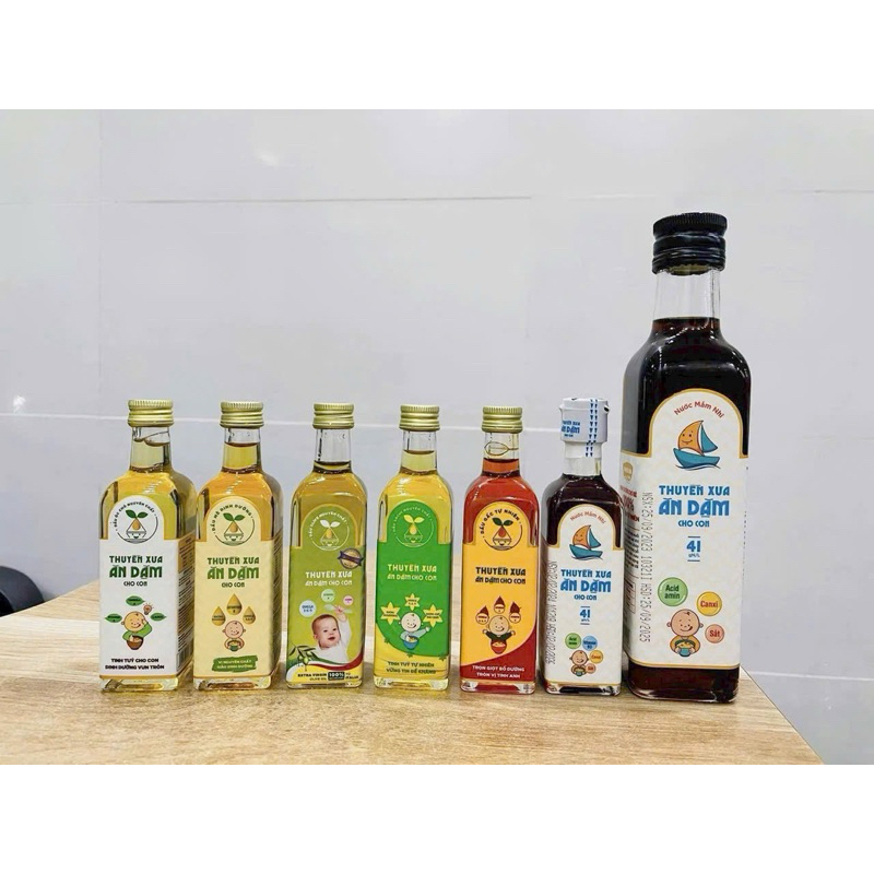 Dầu Ăn Dặm Cho Bé Nguyên Liệu Hạt Tự Nhiên (Oliu, Óc Chó, Gấc, Sachi, Mè, Hạt Lanh, Nước Mắm) - Thương Hiệu Thuyền Xưa