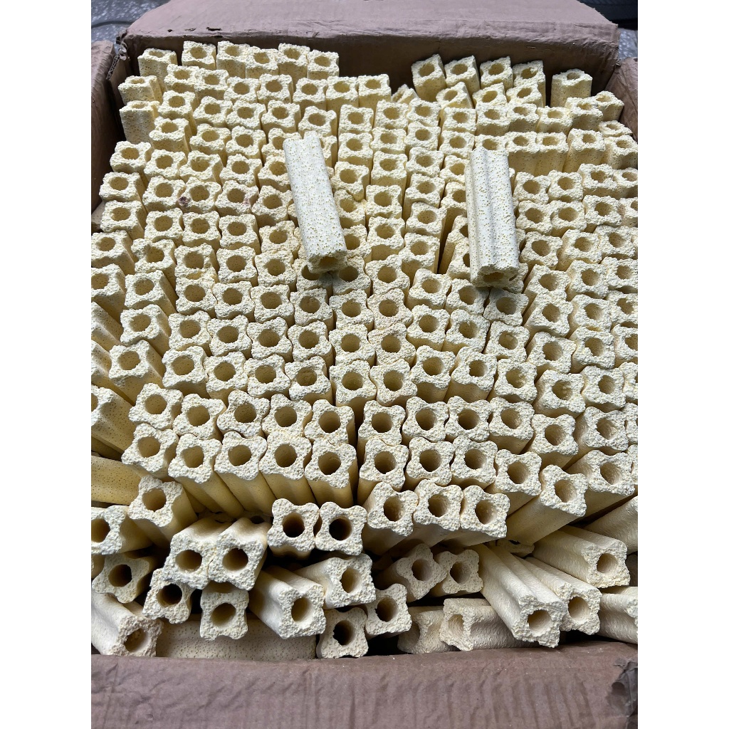 Sứ thanh mai lọc nước cỡ nhỏ,nhập khẩu TQ kích thước 9.5x2.5x2.5cm,sứ lọc hồ cá cao cấp.