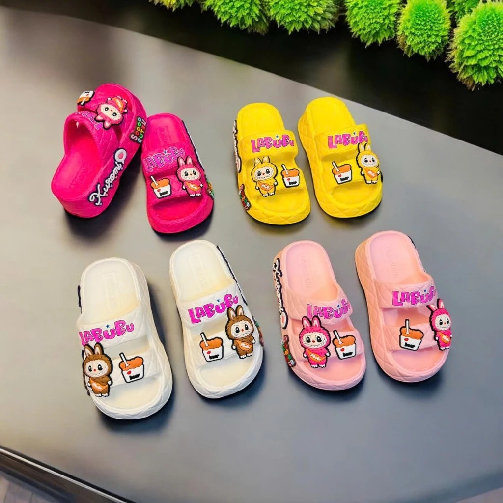 Dép bánh mì cho bé gái hình thỏ nơ queen siêu dễ thương, dép 2 quai chống nước đế cao siêu nhẹ và mềm - PHOM TO LÙI SIZE