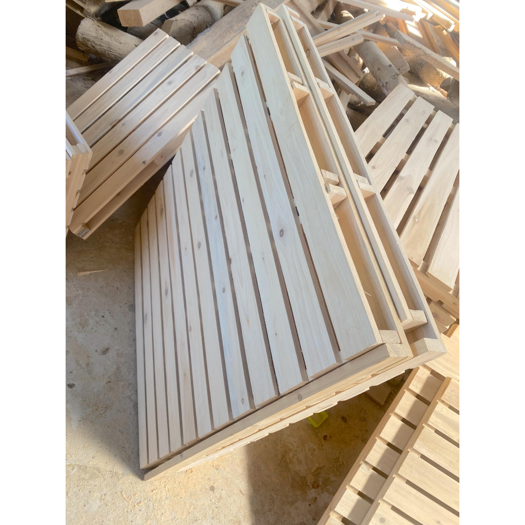 Giường Pallet Gỗ Thông Cao 10cm – Thiết Kế Gấp Gọn, Chắc Chắn HOMDECOR