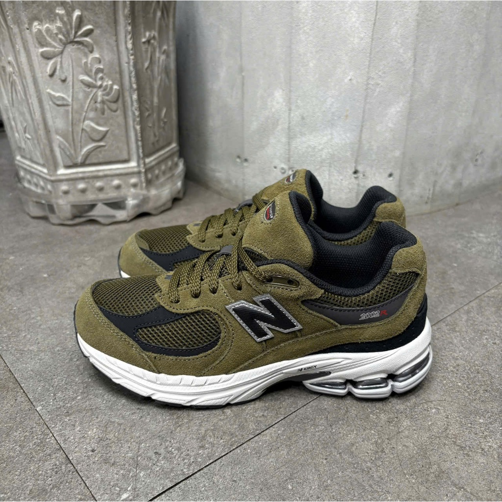 New Balance 22 Olive Running Shoes New Balance 22 Olive New